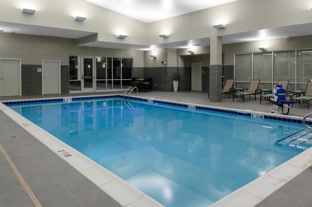 מלון Town and Country Courtyard By Marriott St. Louis West County מראה חיצוני תמונה