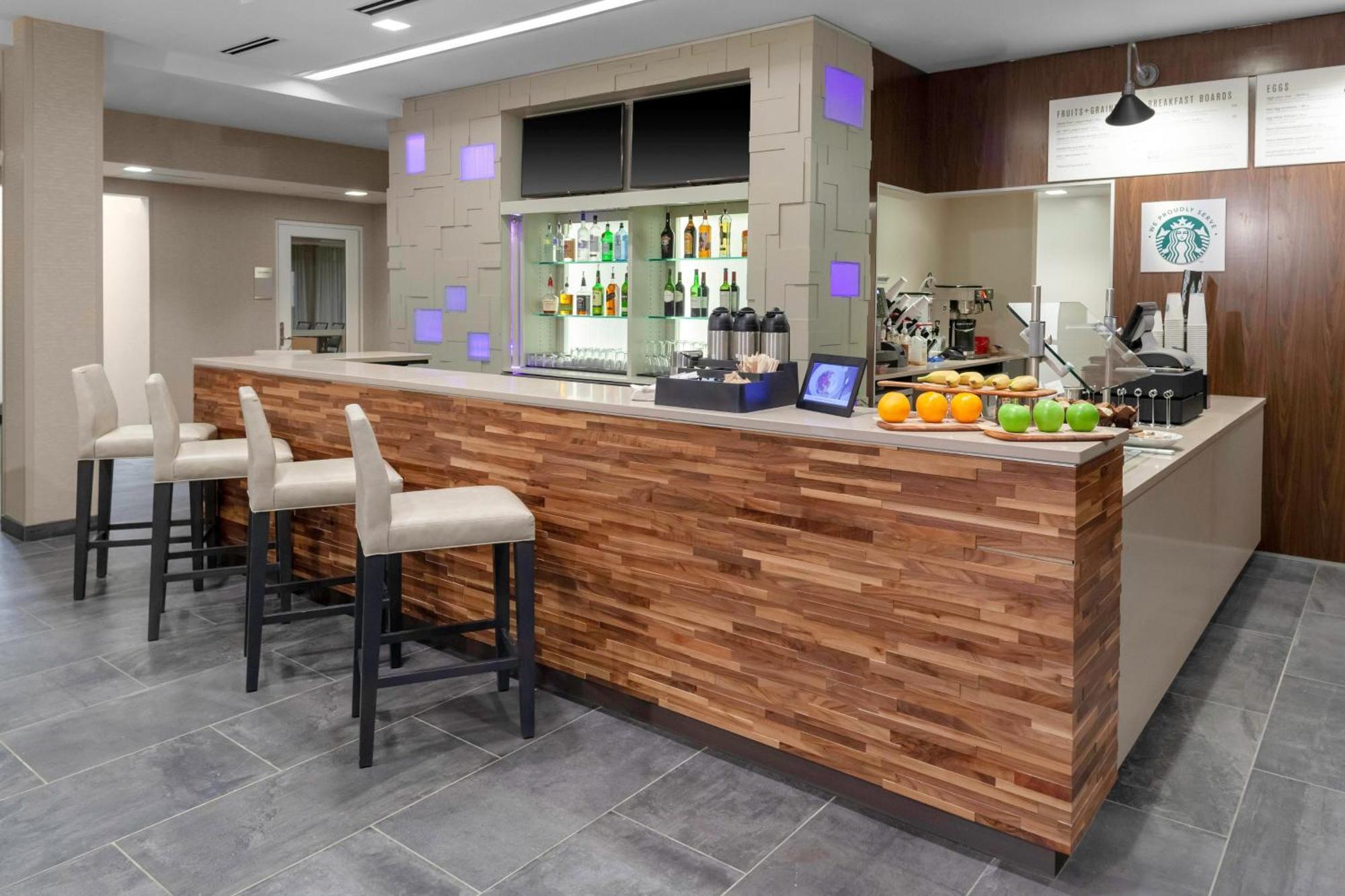 מלון Town and Country Courtyard By Marriott St. Louis West County מראה חיצוני תמונה